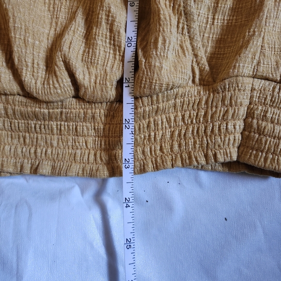 NWT Cable & Guage Top - Picture 9 of 9